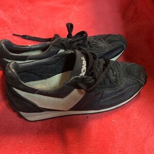 Pony Black Low-Top Lace-Up Sneakers